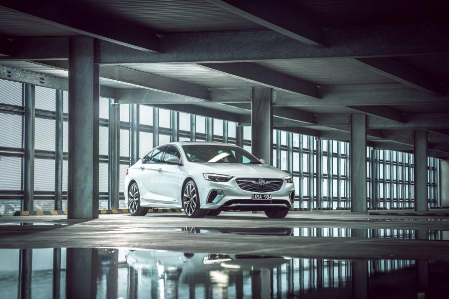  Holden Commodore VXR (ZB) 2018 года  (фото 19 из 42)